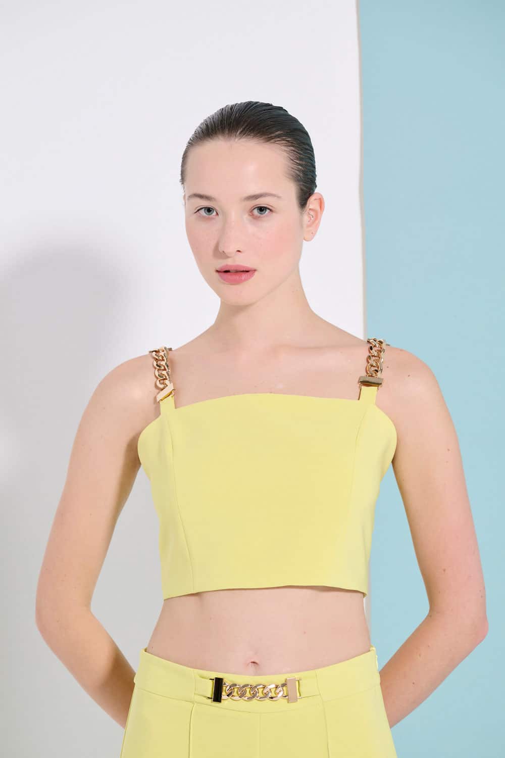 ΜΠΟΥΣΤΟ ΜΕ ΑΛΥΣΙΔΑ ΤΙΡΑΝΤΑ