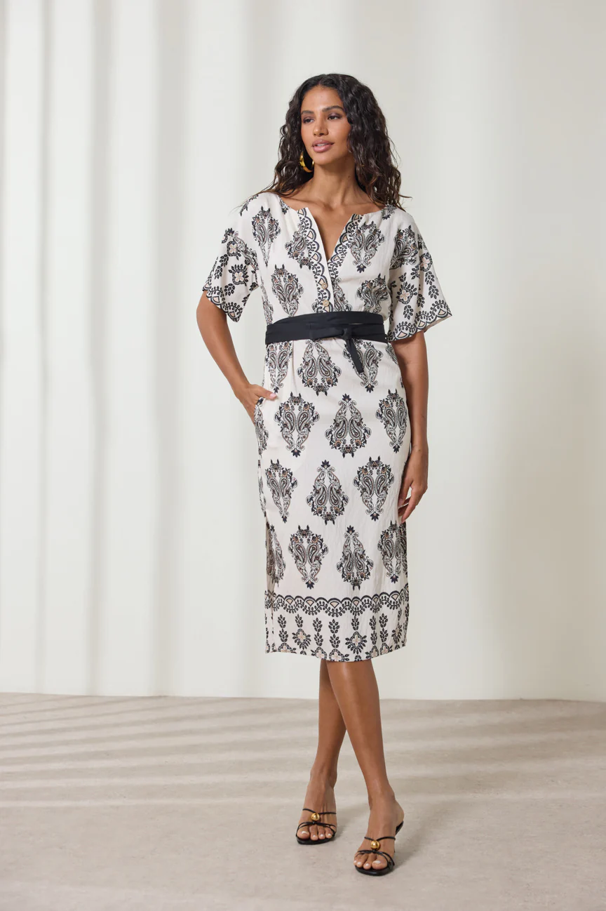 Φόρεμα μίντι, εμπριμέ.