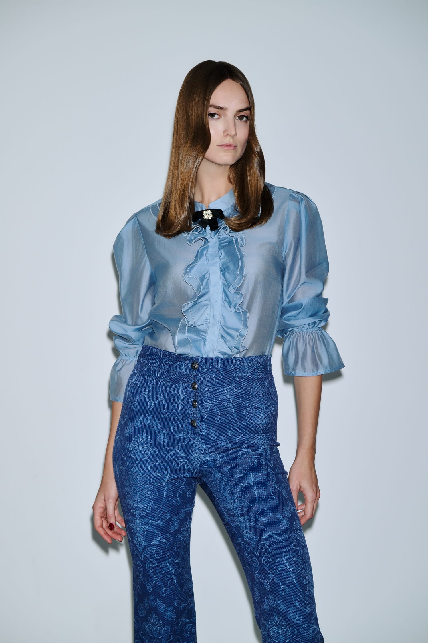 D37042_011_01 Πουκάμισο με βολάν